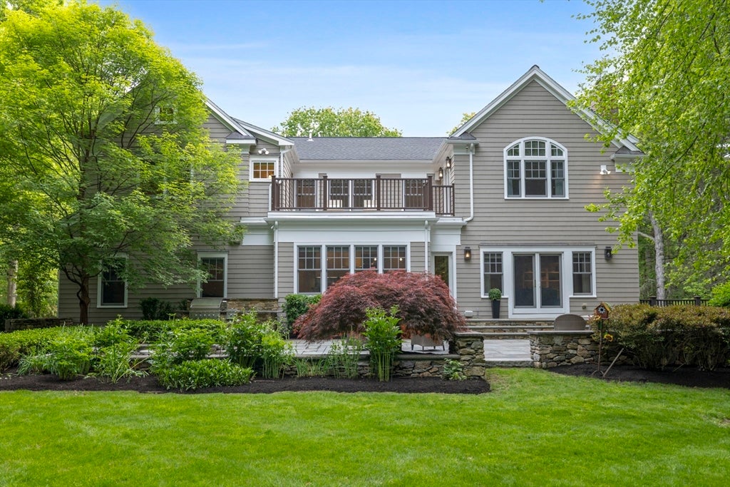 Concord, Massachusetts, 01742, United States, 6 Bedrooms Bedrooms, ,7 BathroomsBathrooms,Residential,Active,2044996