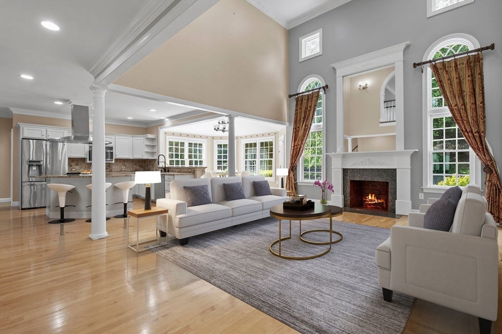 Shrewsbury, Massachusetts, 01545, United States, 6 Bedrooms Bedrooms, ,5 BathroomsBathrooms,Residential,Active,1904160