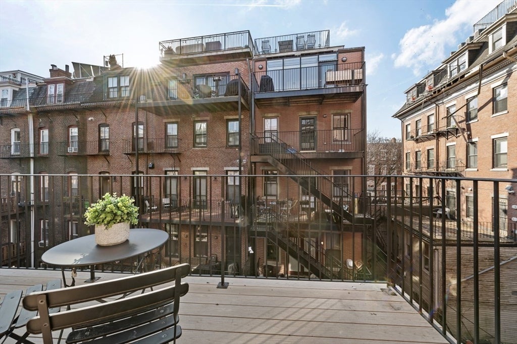 Boston, Massachusetts, 02118, United States, 3 Bedrooms Bedrooms, ,3 BathroomsBathrooms,Residential,Active,2010917