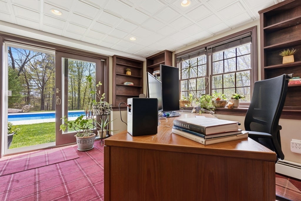 Merrimac, Massachusetts, 01860, United States, 5 Bedrooms Bedrooms, ,4 BathroomsBathrooms,Residential,Active,2044160
