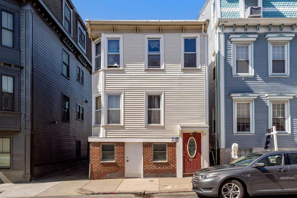 40 LEXINGTON ST, BOSTON, MA 02128, photo 1 of 28