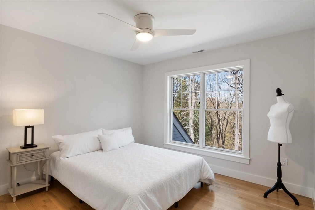 Hopkinton, Massachusetts, 01748, United States, 4 Bedrooms Bedrooms, ,6 BathroomsBathrooms,Residential,Active,2044538