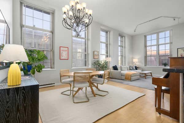 30 MONUMENT SQ APT 202, BOSTON, MA 02129 - Image 1