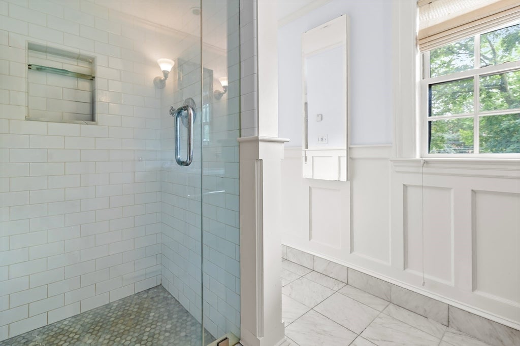 Brookline, Massachusetts, 02445, United States, 5 Bedrooms Bedrooms, ,4 BathroomsBathrooms,Residential,Active,1905060