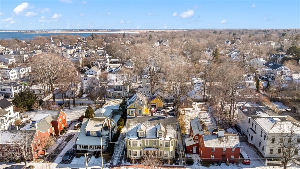 Newburyport, Massachusetts, 01950, United States, 6 Bedrooms Bedrooms, ,6 BathroomsBathrooms,Residential,Active,2011453