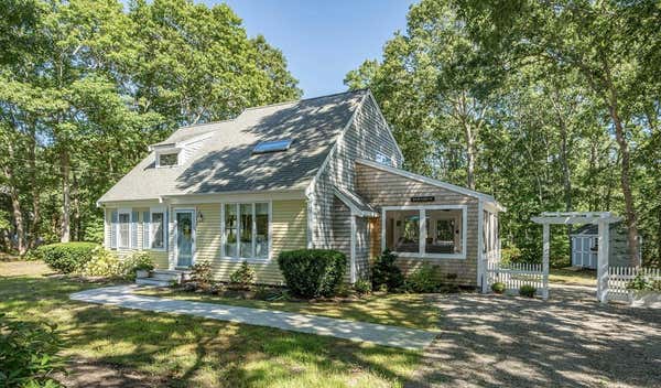 25 CLUB VALLEY DR, E FALMOUTH, MA 02536 - Image 1