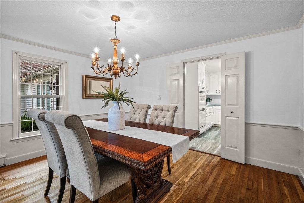 Boxford, Massachusetts, 01921, United States, 4 Bedrooms Bedrooms, ,4 BathroomsBathrooms,Residential,Active,1858684