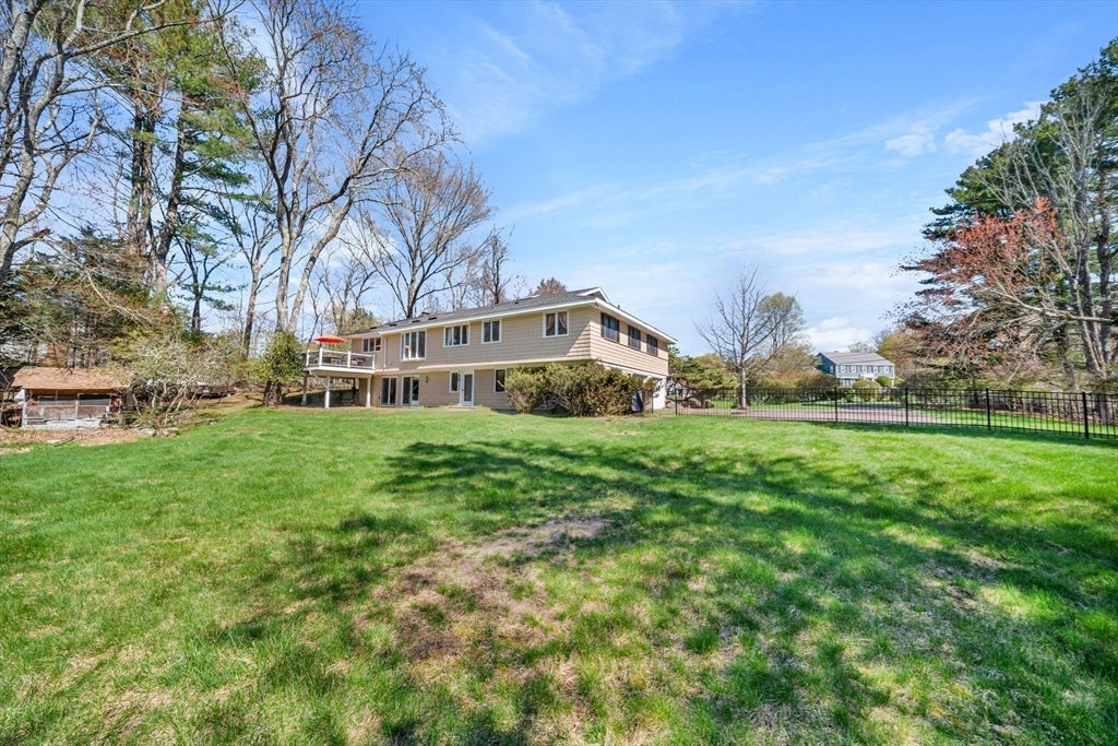 Weston, Massachusetts, 02493, United States, 5 Bedrooms Bedrooms, ,3 BathroomsBathrooms,Residential,Active,2044181