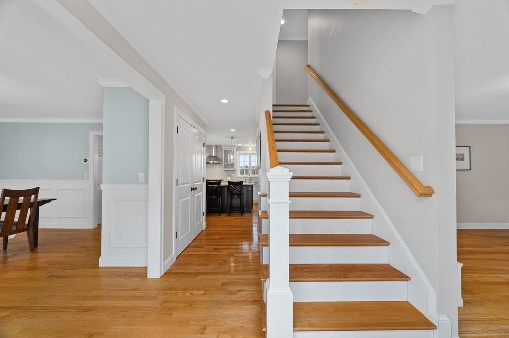 West Newbury, Massachusetts, 01985, United States, 4 Bedrooms Bedrooms, ,4 BathroomsBathrooms,Residential,Active,1986888