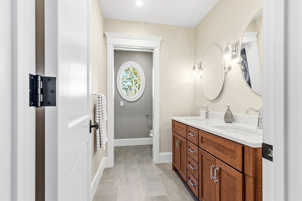 Harwich, Massachusetts, 02645, United States, 7 Bedrooms Bedrooms, ,7 BathroomsBathrooms,Residential,Active,2011866