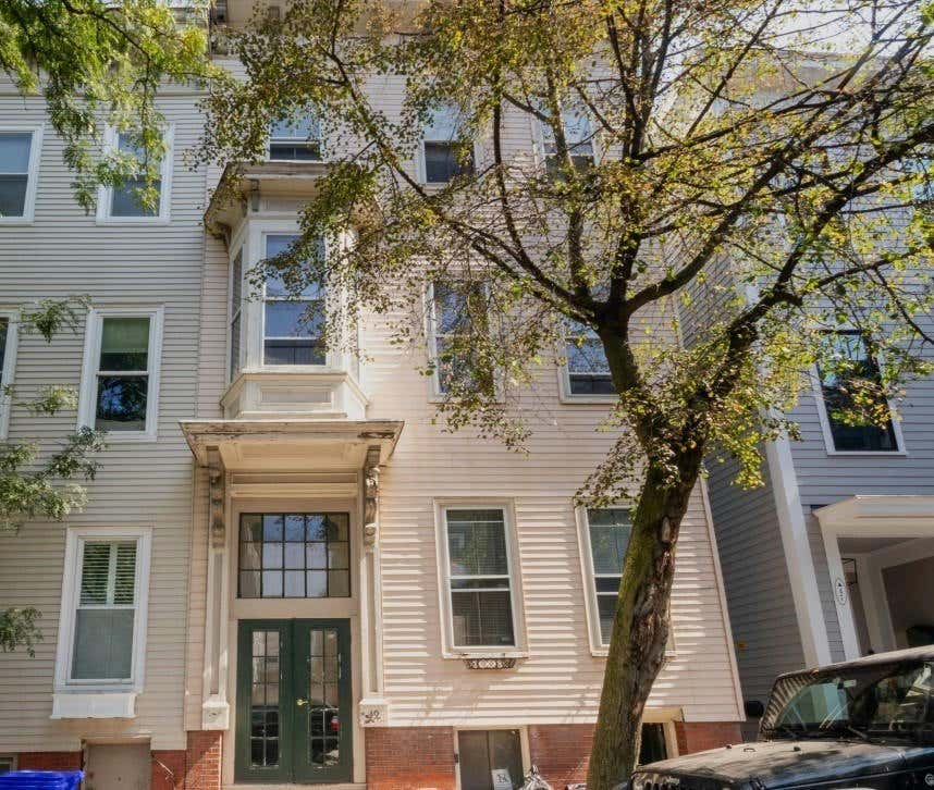 49 ELM ST, BOSTON, MA 02129, photo 1 of 40