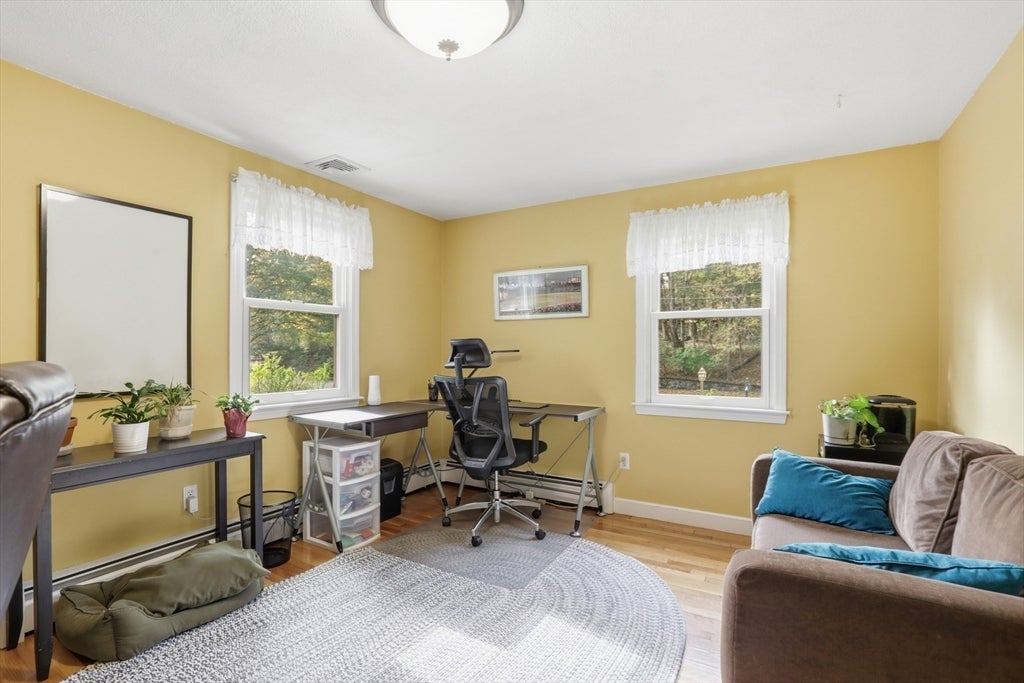 Lexington, Massachusetts, 02420, United States, 5 Bedrooms Bedrooms, ,4 BathroomsBathrooms,Residential,Active,1973324