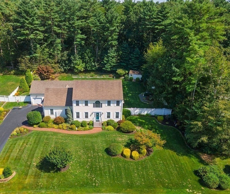 Raynham, Massachusetts, 02767, United States, 6 Bedrooms Bedrooms, ,4 BathroomsBathrooms,Residential,Active,1934792 Raynham, Massachusetts, 02767, United States, 6 Bedrooms Bedrooms, ,4 BathroomsBathrooms,Residential,Active,1934792