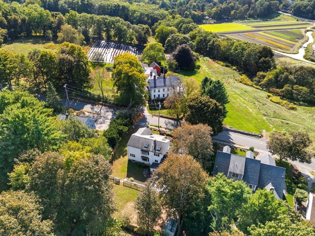 Lexington, Massachusetts, 02421, United States, 5 Bedrooms Bedrooms, ,4 BathroomsBathrooms,Residential,Active,1953717