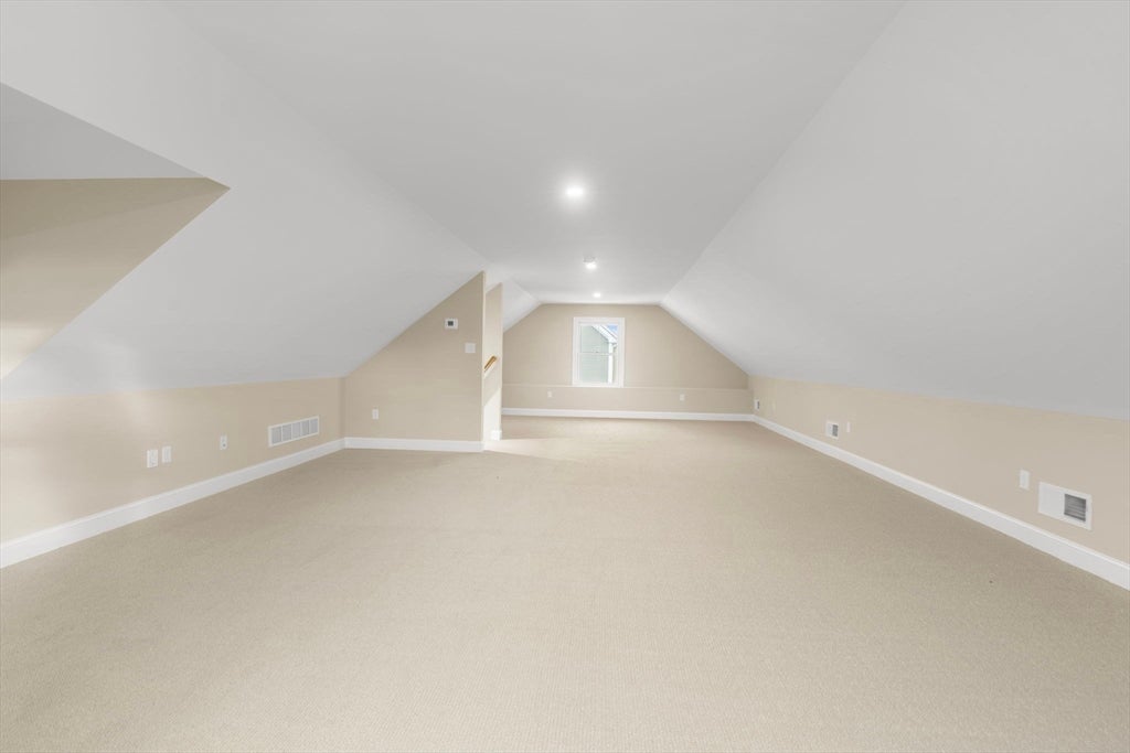 Andover, Massachusetts, 01810, United States, 4 Bedrooms Bedrooms, ,5 BathroomsBathrooms,Residential,Active,2002339