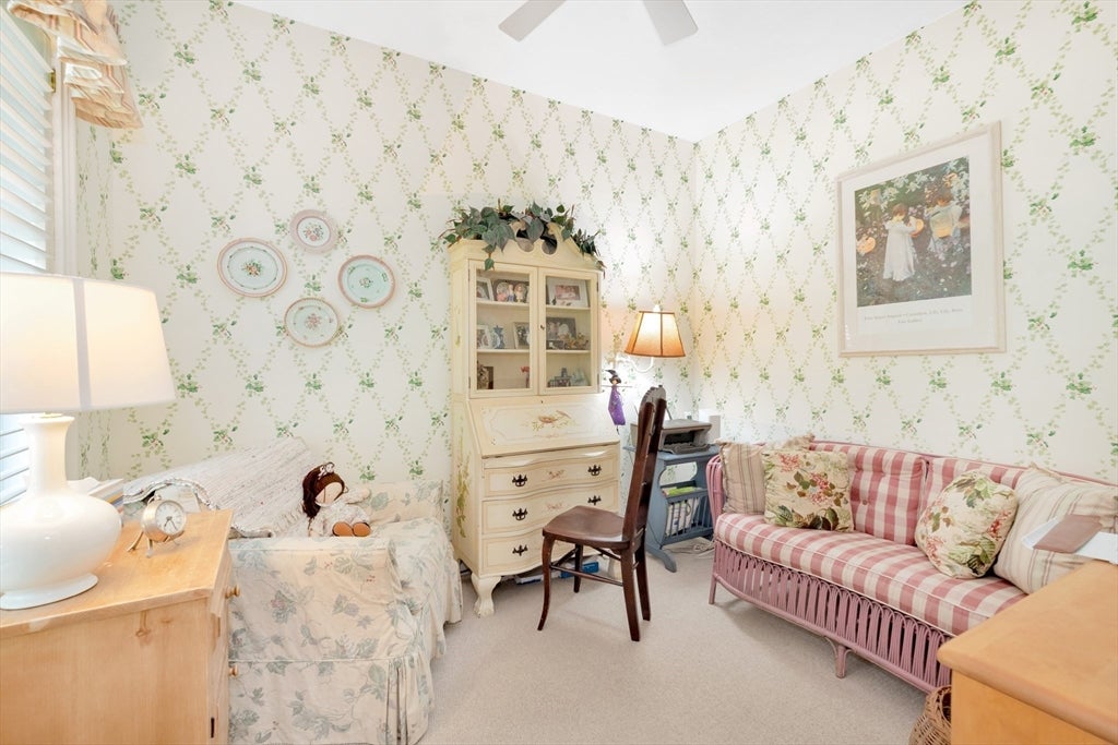 Gloucester, Massachusetts, 01930, United States, 4 Bedrooms Bedrooms, ,3 BathroomsBathrooms,Residential,Active,1929470