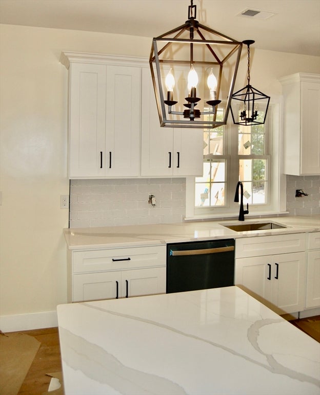 Plymouth, Massachusetts, 02360, United States, 4 Bedrooms Bedrooms, ,3 BathroomsBathrooms,Residential,Active,1993944