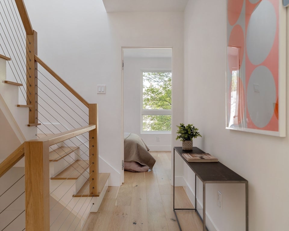Cambridge, Massachusetts, 02141, United States, 5 Bedrooms Bedrooms, ,5 BathroomsBathrooms,Residential,Active,1942403