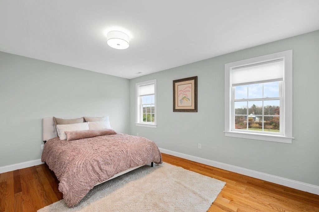 West Newbury, Massachusetts, 01985, United States, 4 Bedrooms Bedrooms, ,4 BathroomsBathrooms,Residential,Active,1986888