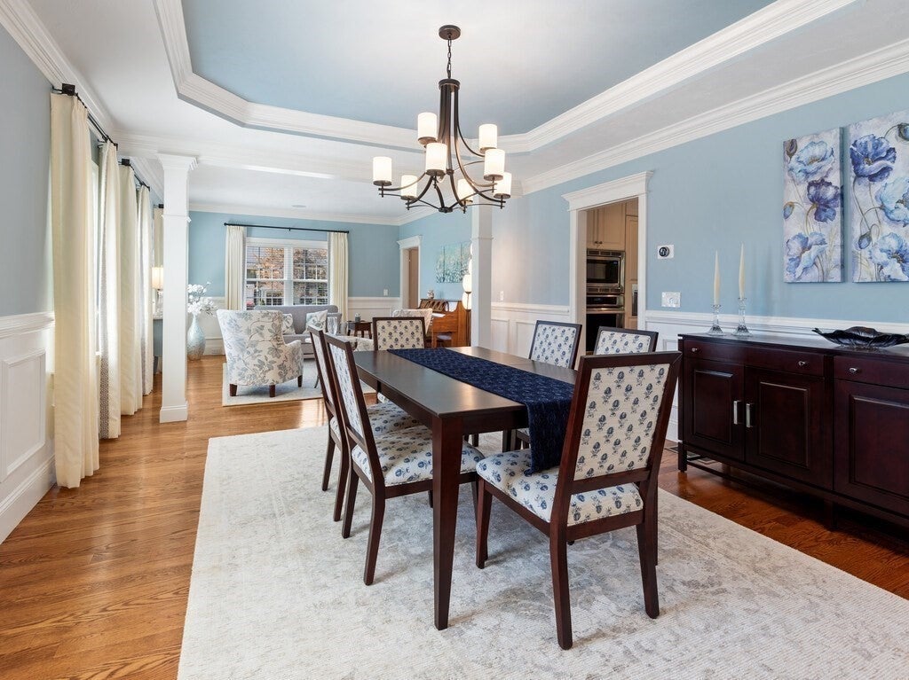 Shrewsbury, Massachusetts, 01545, United States, 5 Bedrooms Bedrooms, ,5 BathroomsBathrooms,Residential,Active,1995271