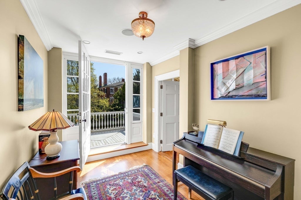 Salem, Massachusetts, 01970, United States, 5 Bedrooms Bedrooms, ,7 BathroomsBathrooms,Residential,Active,1945049