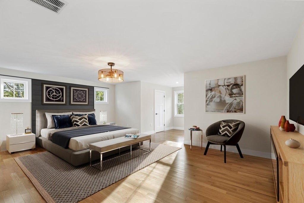 Wakefield, Massachusetts, 01880, United States, 4 Bedrooms Bedrooms, ,4 BathroomsBathrooms,Residential,Active,2010201