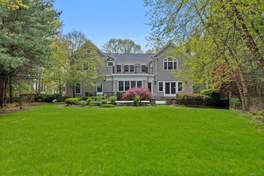 Concord, Massachusetts, 01742, United States, 6 Bedrooms Bedrooms, ,7 BathroomsBathrooms,Residential,Active,2044996