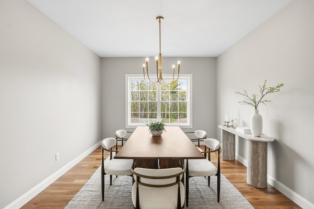 Derry, New Hampshire, 03038, United States, 4 Bedrooms Bedrooms, ,3 BathroomsBathrooms,Residential,Active,1993933