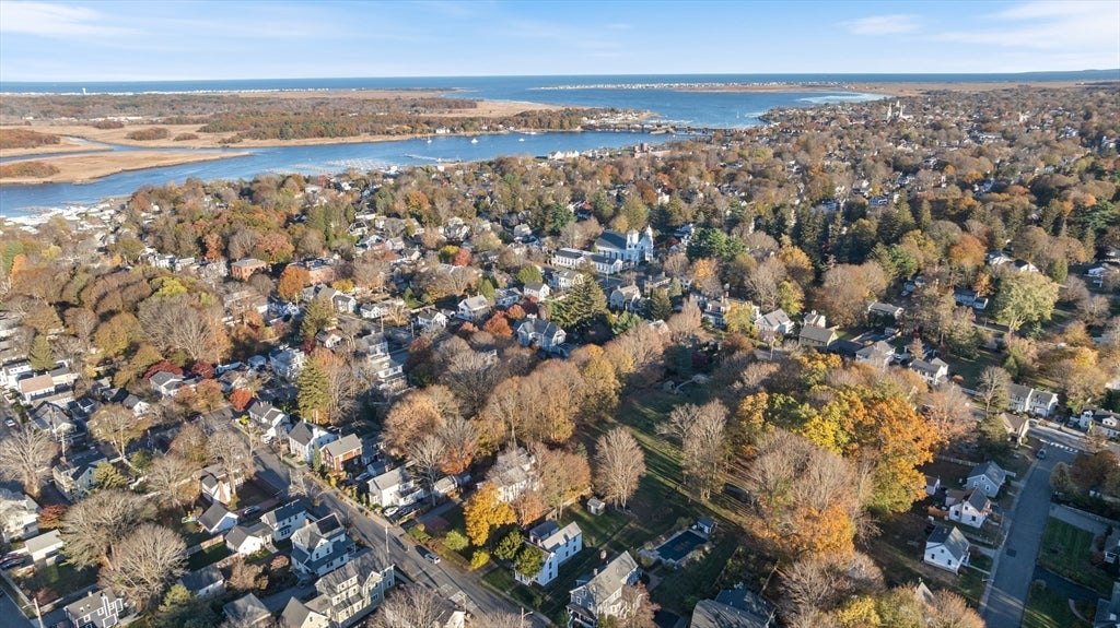 Newburyport, Massachusetts, 01950, United States, 3 Bedrooms Bedrooms, ,3 BathroomsBathrooms,Residential,Active,1986921