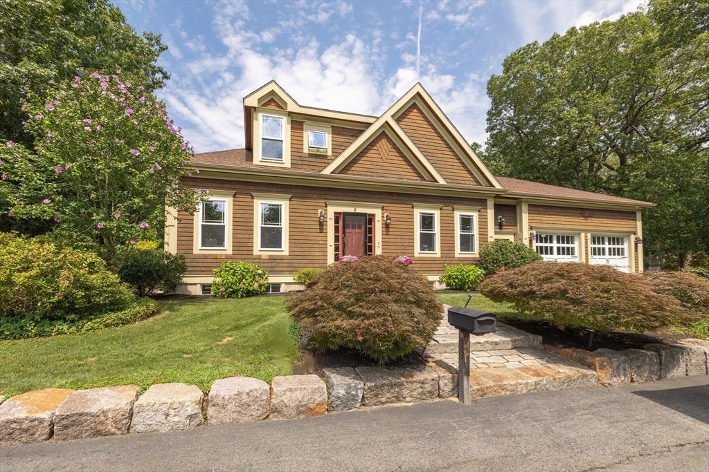 Woburn, Massachusetts, 01801, United States, 5 Bedrooms Bedrooms, ,5 BathroomsBathrooms,Residential,Active,1922298