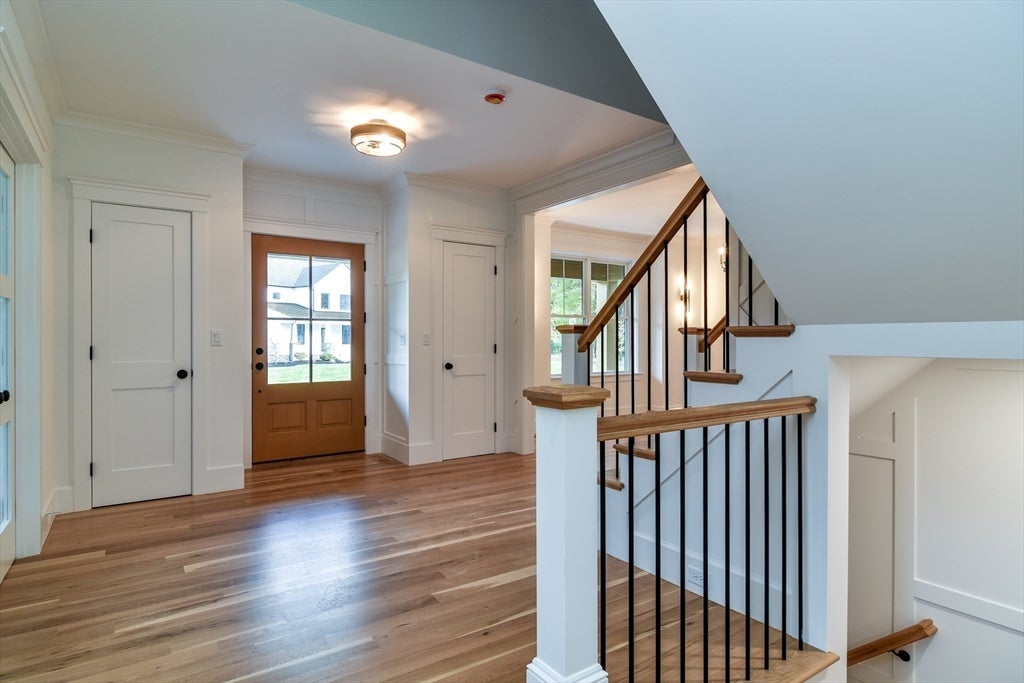 Hopkinton, Massachusetts, 01748, United States, 5 Bedrooms Bedrooms, ,6 BathroomsBathrooms,Residential,Active,1990661