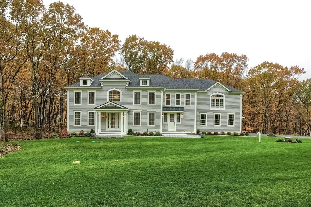 Hopkinton, Massachusetts, 01748, United States, 4 Bedrooms Bedrooms, ,6 BathroomsBathrooms,Residential,Active,2012457