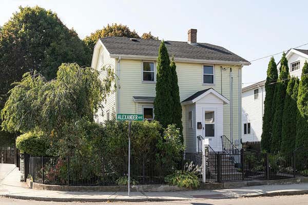 107 ALEXANDER AVE, MEDFORD, MA 02155 - Image 1