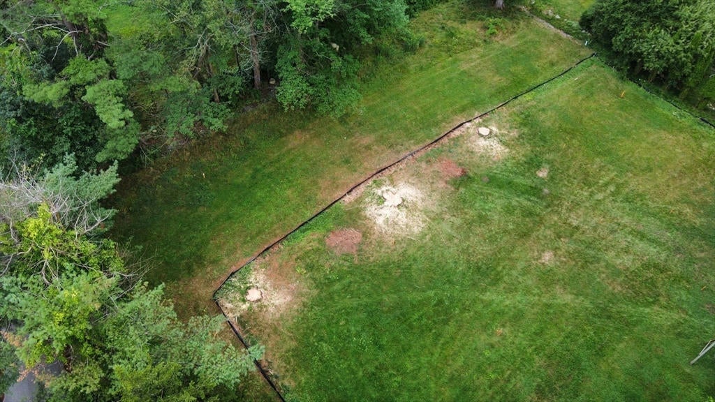 Hopkinton, Massachusetts, 01748, United States, 4 Bedrooms Bedrooms, ,3 BathroomsBathrooms,Residential,Active,1703494