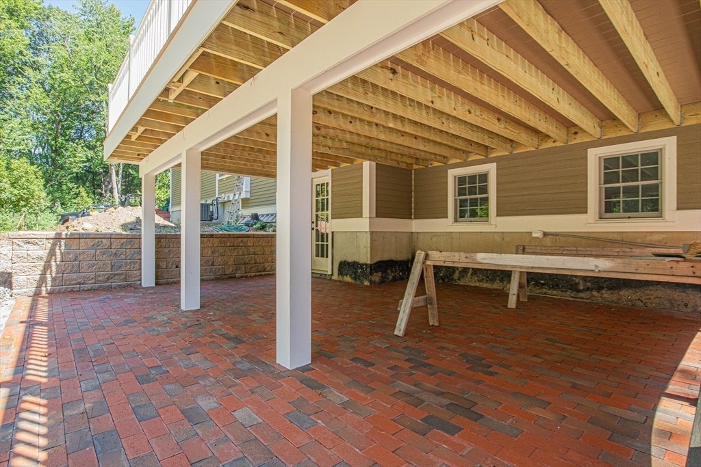 Dedham, Massachusetts, 02026, United States, 5 Bedrooms Bedrooms, ,7 BathroomsBathrooms,Residential,Active,1922675