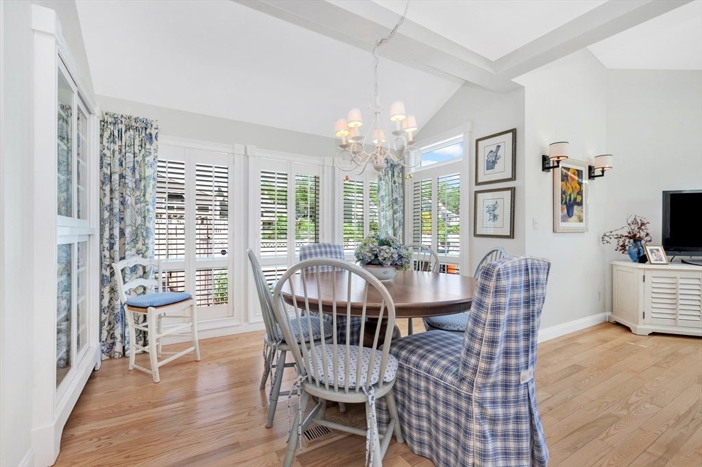 Gloucester, Massachusetts, 01930, United States, 4 Bedrooms Bedrooms, ,3 BathroomsBathrooms,Residential,Active,1929470