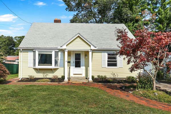 15 OAKWOOD AVE, DUDLEY, MA 01571 - Image 1