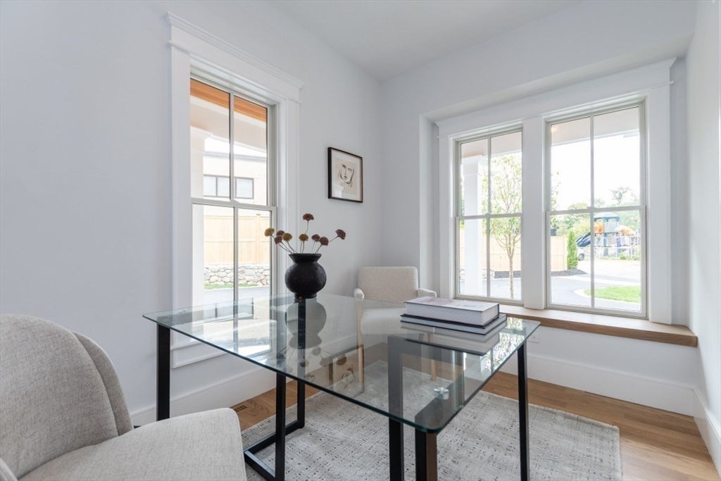 Newton, Massachusetts, 02466, United States, 4 Bedrooms Bedrooms, ,6 BathroomsBathrooms,Residential,Active,1934774