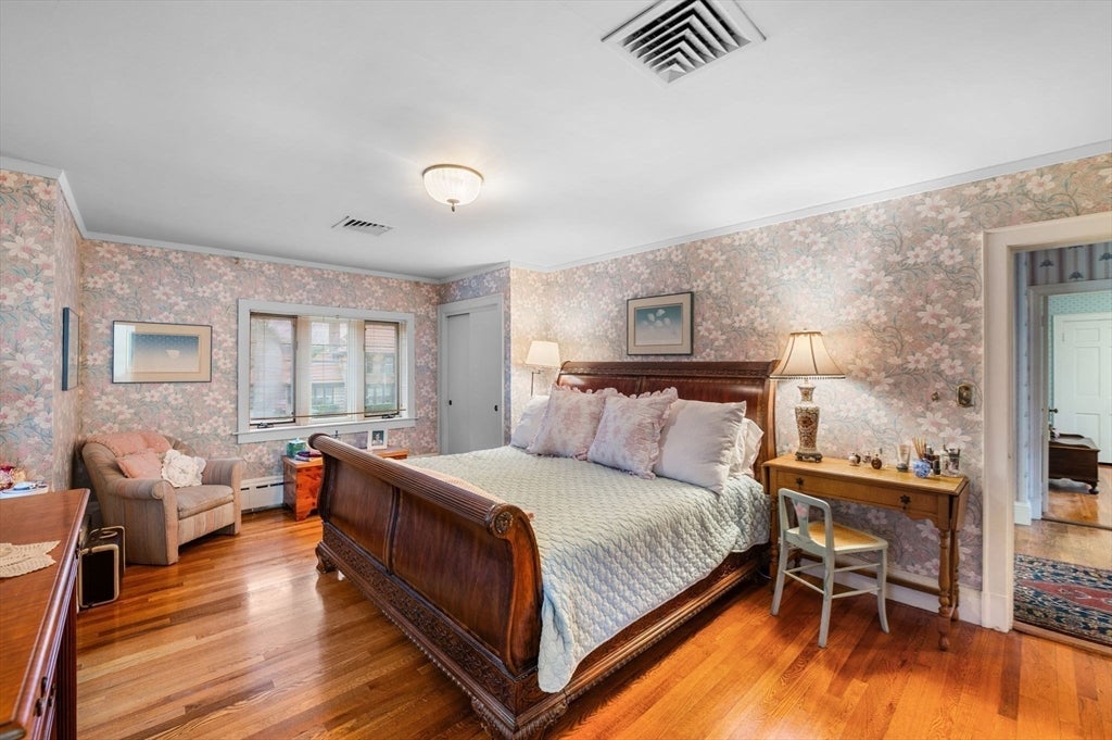 Swampscott, Massachusetts, 01907, United States, 6 Bedrooms Bedrooms, ,4 BathroomsBathrooms,Residential,Active,2007274