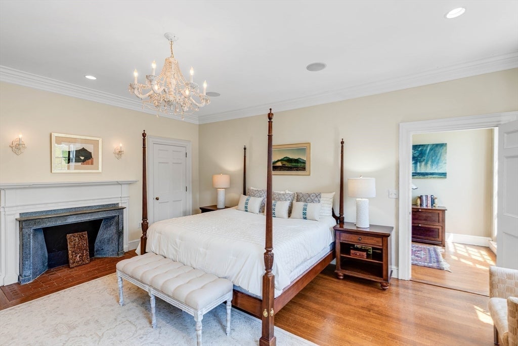 Salem, Massachusetts, 01970, United States, 5 Bedrooms Bedrooms, ,7 BathroomsBathrooms,Residential,Active,1945049