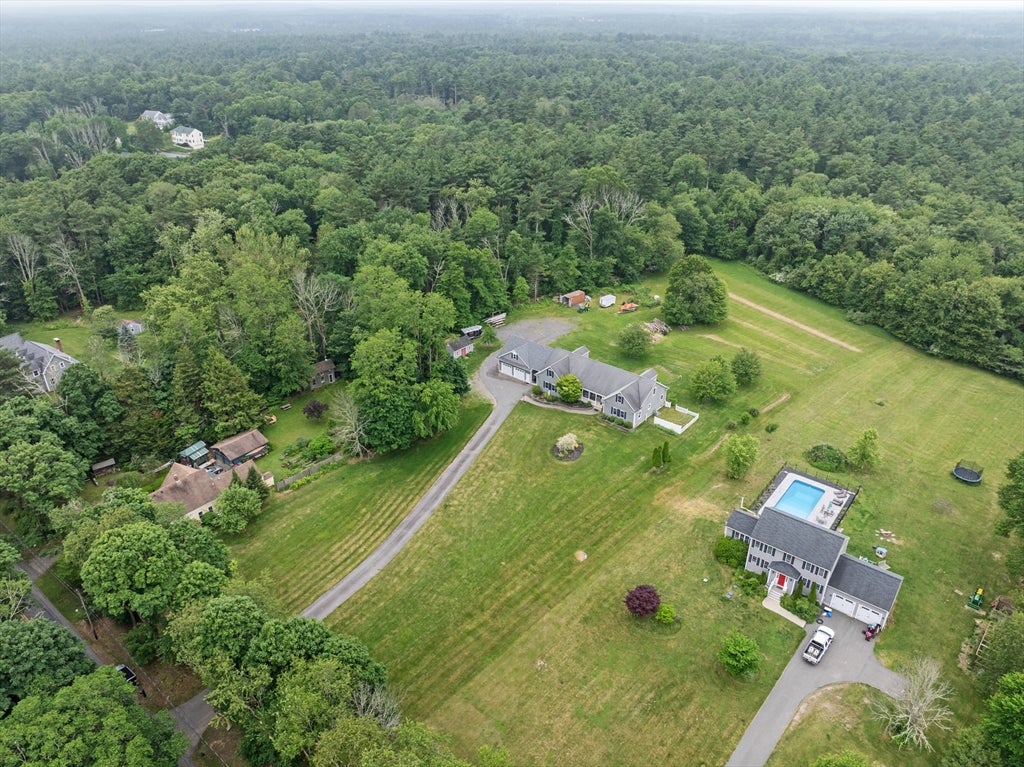Middleboro, Massachusetts, 02346, United States, 4 Bedrooms Bedrooms, ,5 BathroomsBathrooms,Residential,Active,1858668