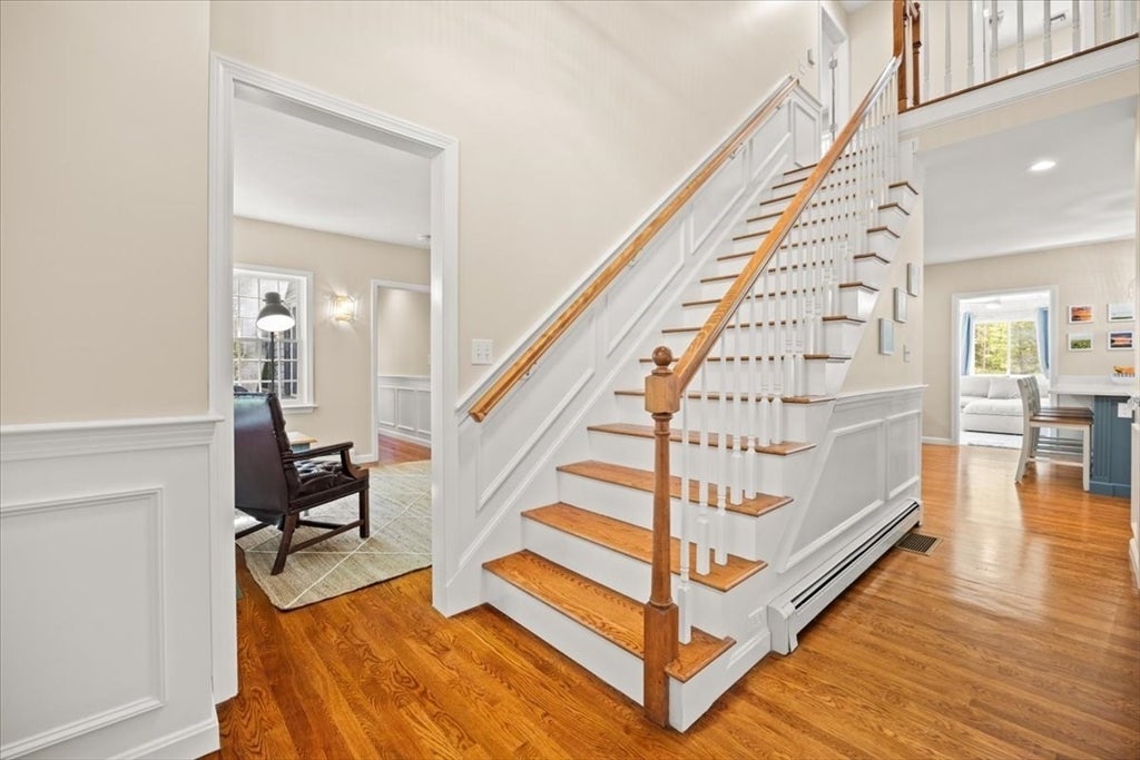 Bourne, Massachusetts, 02532, United States, 4 Bedrooms Bedrooms, ,4 BathroomsBathrooms,Residential,Active,2052070