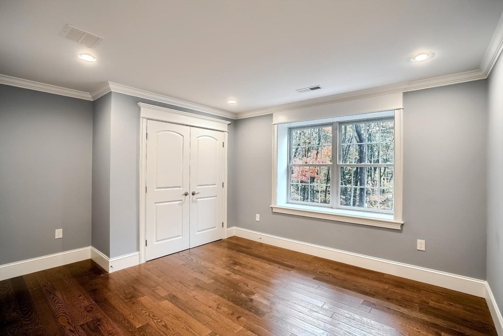 Hopkinton, Massachusetts, 01748, United States, 4 Bedrooms Bedrooms, ,6 BathroomsBathrooms,Residential,Active,2012457