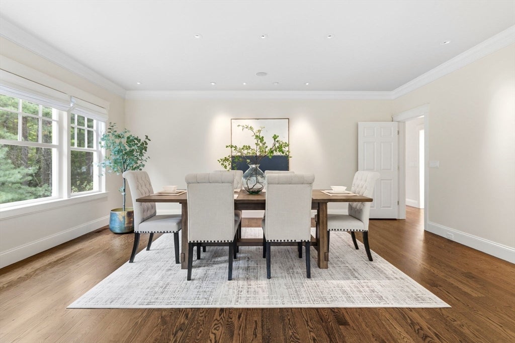 Concord, Massachusetts, 01742, United States, 6 Bedrooms Bedrooms, ,7 BathroomsBathrooms,Residential,Active,2044996