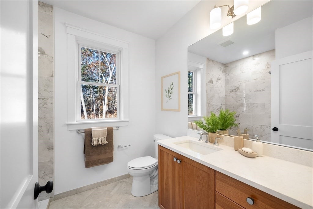 Hopkinton, Massachusetts, 01748, United States, 5 Bedrooms Bedrooms, ,6 BathroomsBathrooms,Residential,Active,1990661