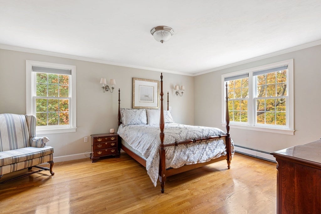 Norwell, Massachusetts, 02061, United States, 4 Bedrooms Bedrooms, ,4 BathroomsBathrooms,Residential,Active,1986892