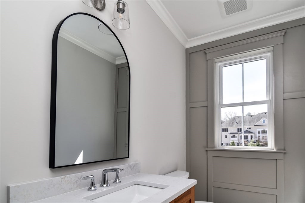 Hopkinton, Massachusetts, 01748, United States, 5 Bedrooms Bedrooms, ,6 BathroomsBathrooms,Residential,Active,1781577