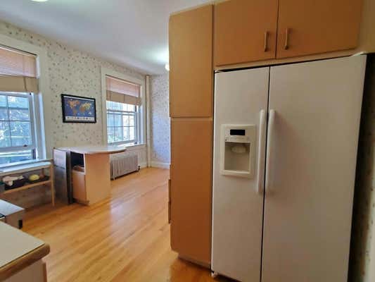 139 BEACONSFIELD RD APT 4, BROOKLINE, MA 02445, photo 5 of 24