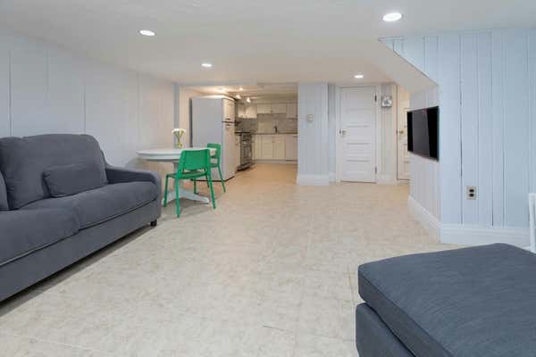 80 WEST CEDAR ST APT 1A, BOSTON, MA 02114, photo 4 of 11