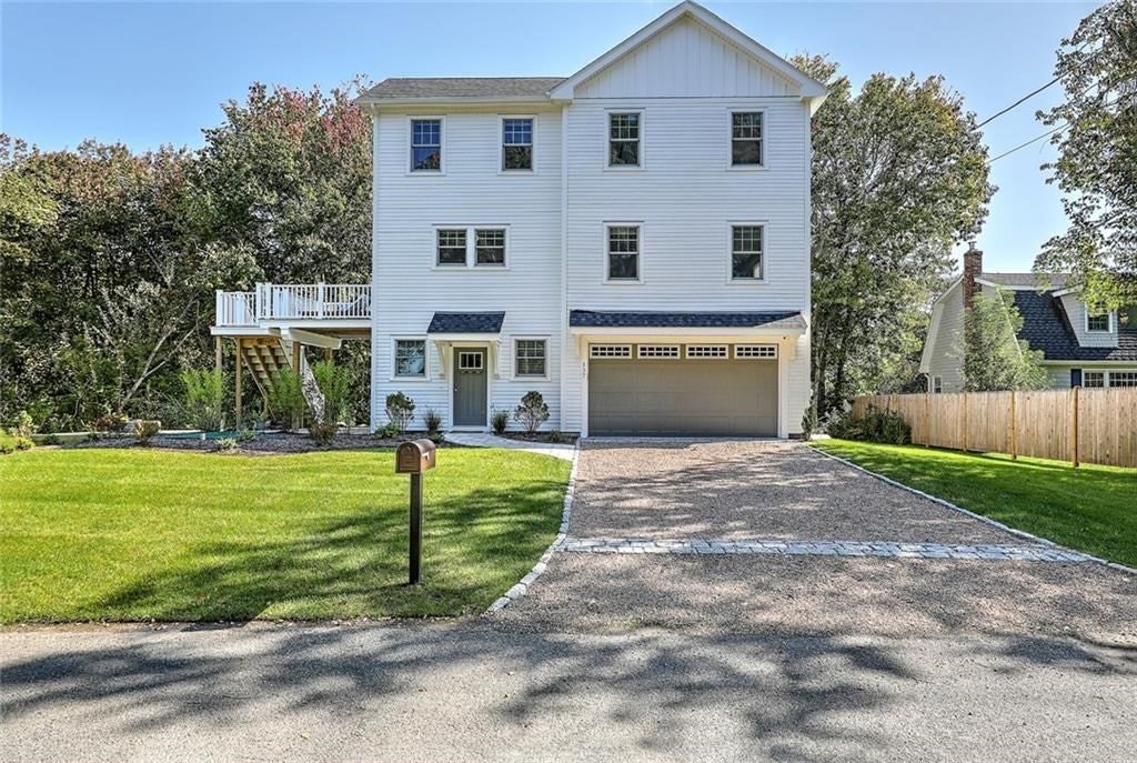 South Kingstown, Rhode Island, 02879, United States, 2 Bedrooms Bedrooms, ,3 BathroomsBathrooms,Residential,Active,2045783